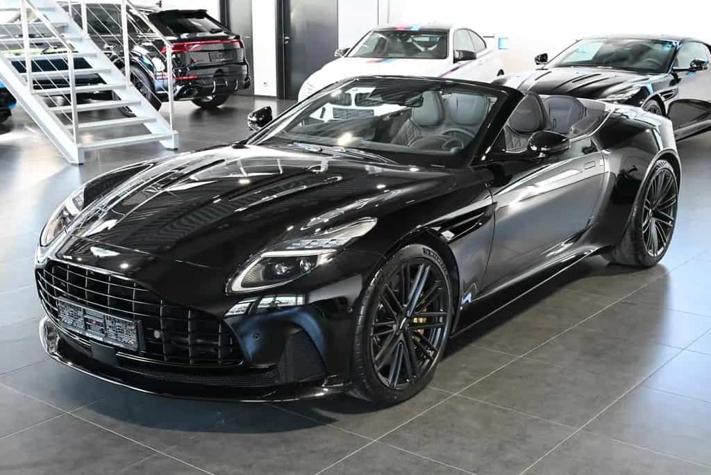 Aston Martin DB12 Volante/Onyx Black/B&W/Inspire Monotone 04/2026-photo-6