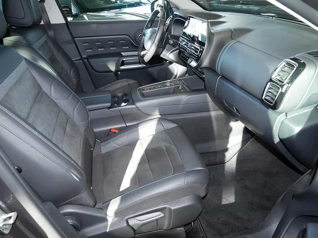 Citroën C5 Aircross BlueHDi 130 Plus SHZ KAMERA NAVI LED 11/2023-photo-0