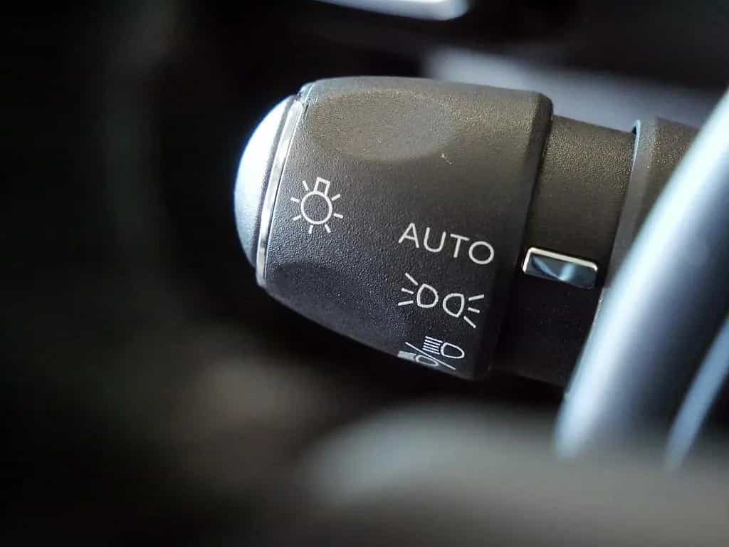 Citroën C5 Aircross BlueHDi 130 Plus SHZ KAMERA NAVI LED 11/2023-photo-11