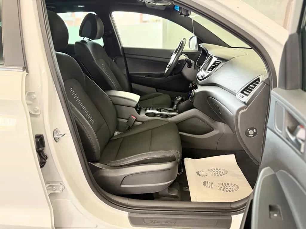 Hyundai Tucson Passion + 4WD*Pano*RFK* AC Auto* 09/2018-photo-14