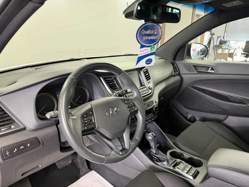 Hyundai Tucson Passion + 4WD*Pano*RFK* AC Auto* 09/2018-photo-17