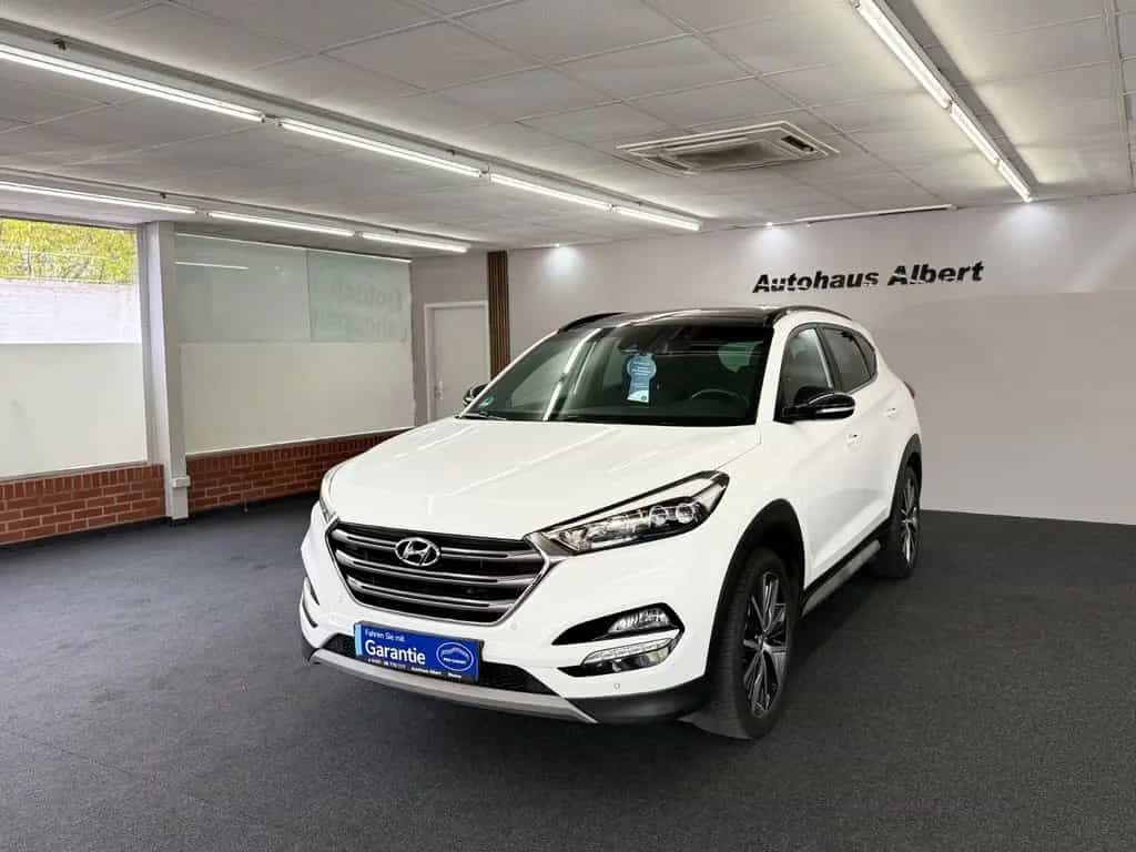 Hyundai Tucson Passion + 4WD*Pano*RFK* AC Auto* 09/2018-photo-4
