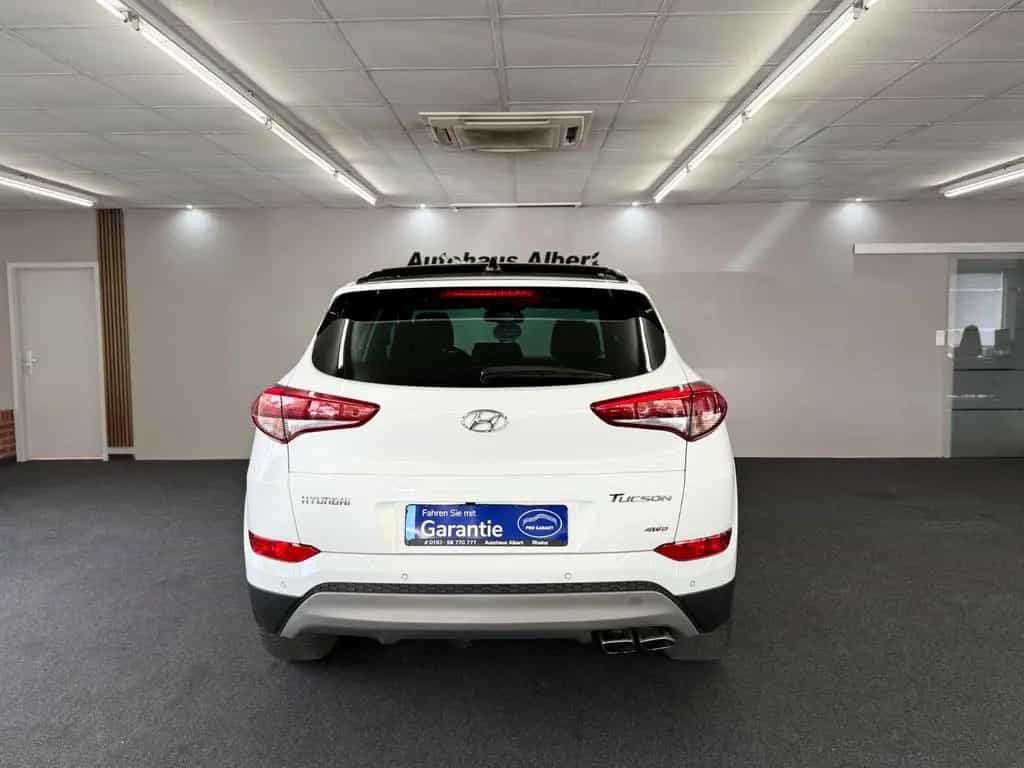 Hyundai Tucson Passion + 4WD*Pano*RFK* AC Auto* 09/2018-photo-9