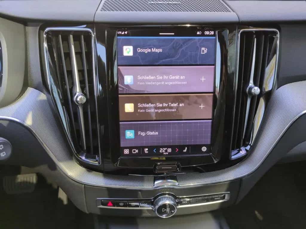 Volvo XC 60 Plus Dark 2WD 01/2024-photo-14