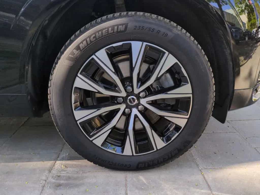 Volvo XC 60 Plus Dark 2WD 01/2024-photo-21
