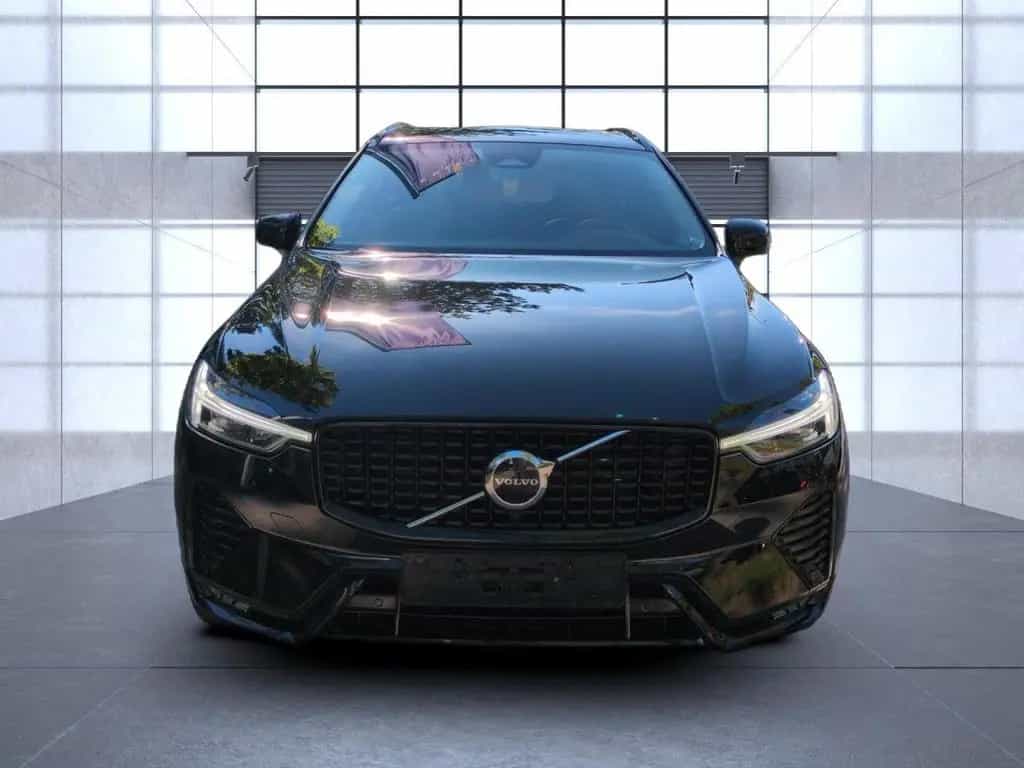 Volvo XC 60 Plus Dark 2WD 01/2024-photo-6