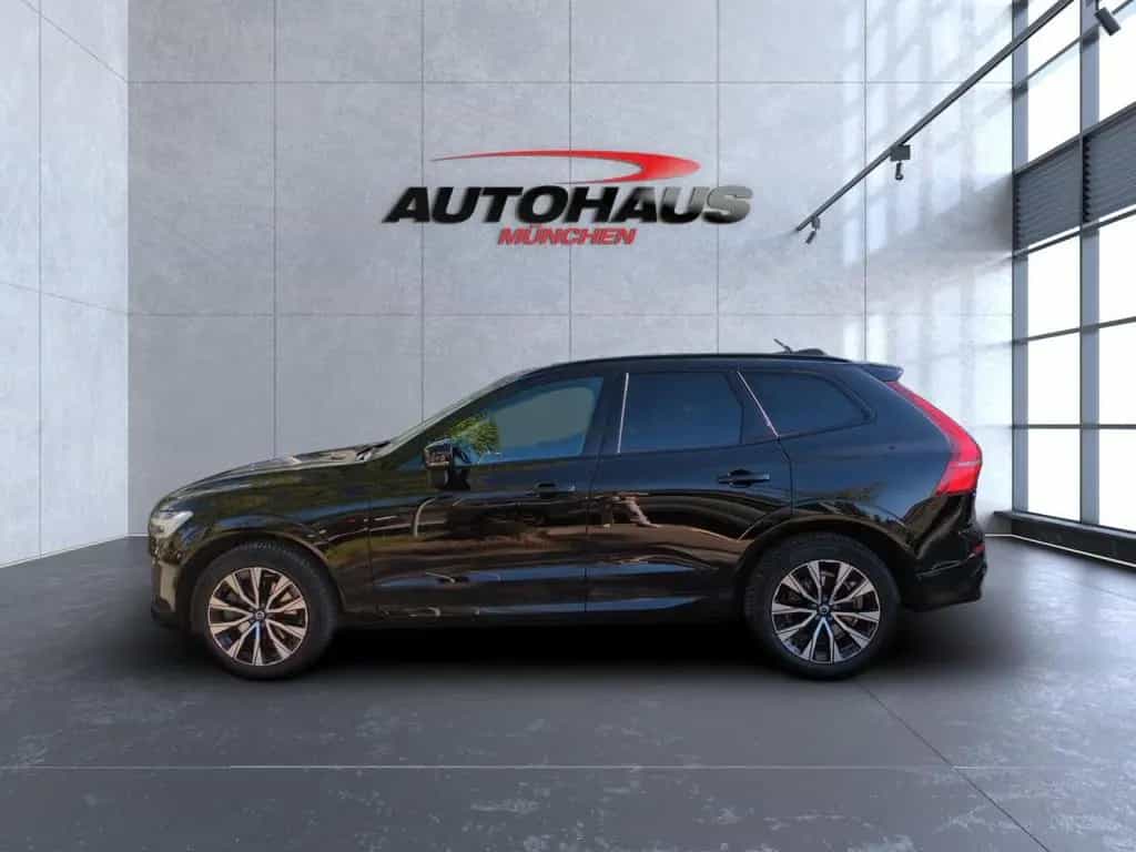 Volvo XC 60 Plus Dark 2WD 01/2024-photo-7