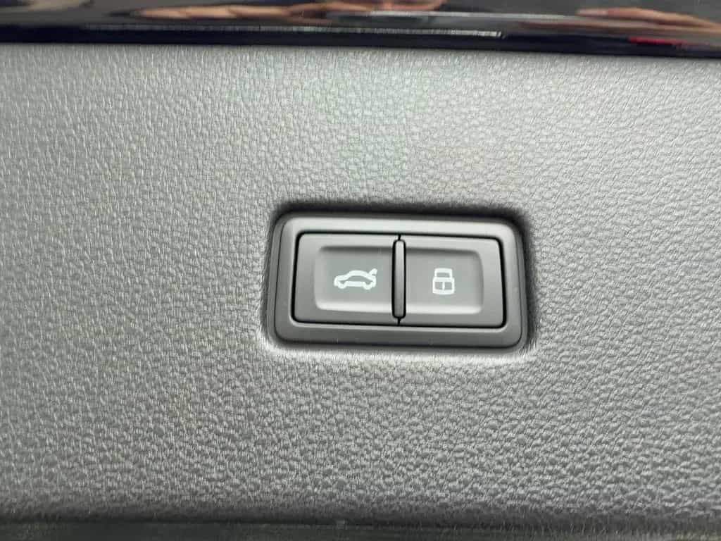 Audi SQ8 quattro +AHK+Pano+HUD+B&O+Leder+Standhzg.+ 04/2023-photo-13