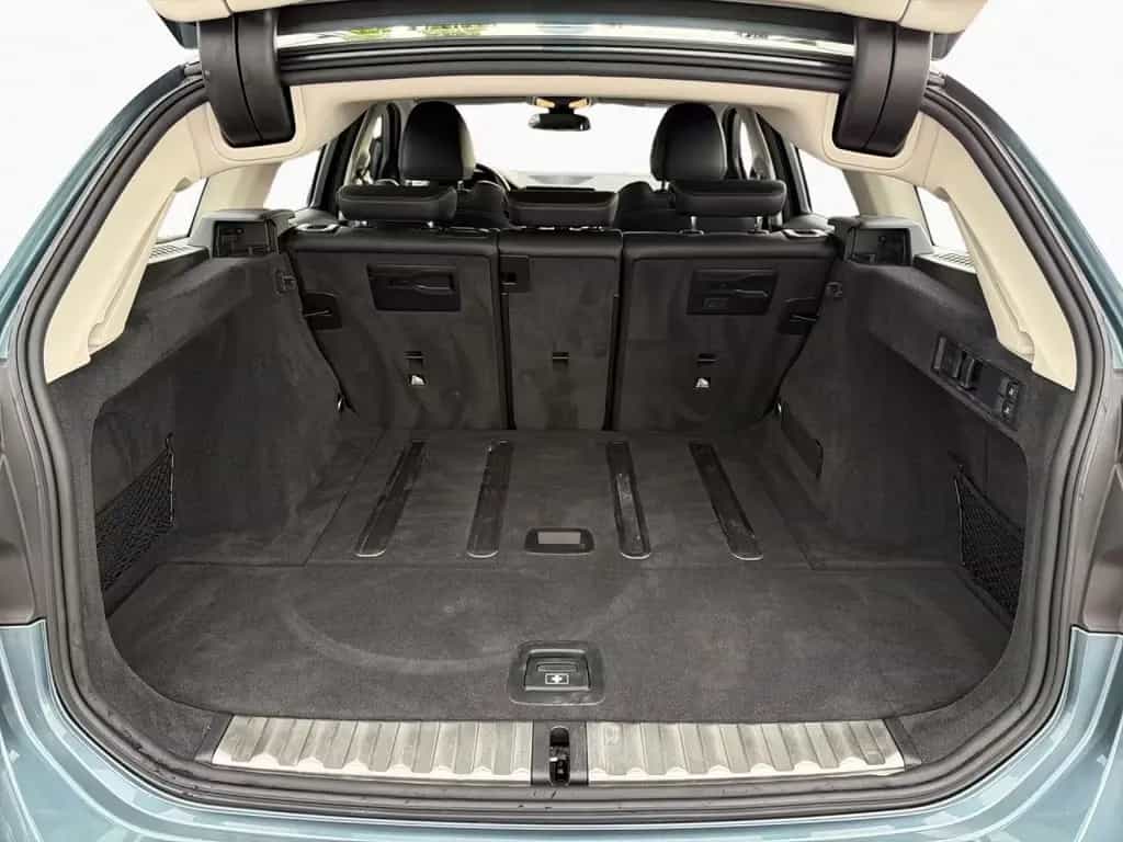 BMW 320 d Touring SportL Kamera DrAs KomZug Sportsitz 03/2021-photo-15