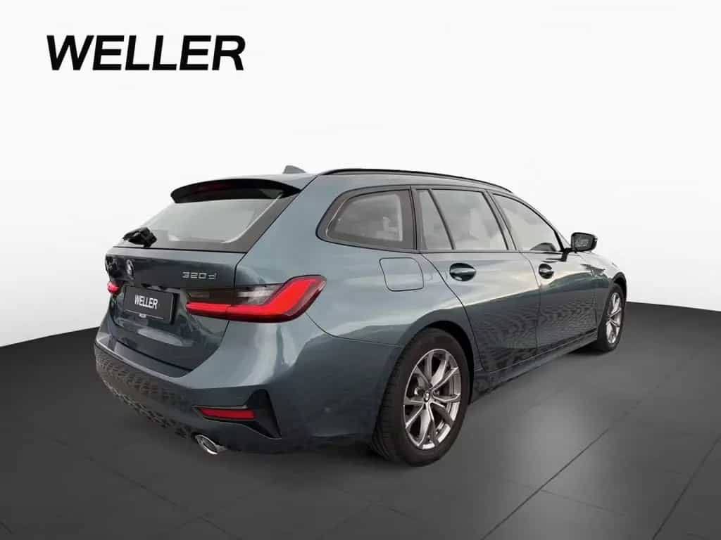 BMW 320 d Touring SportL Kamera DrAs KomZug Sportsitz 03/2021-photo-4