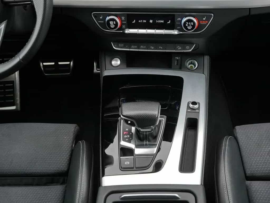 Audi Q5 40 TDI quattro S line 360°*LED*Sound*AHK* 03/2022-photo-6