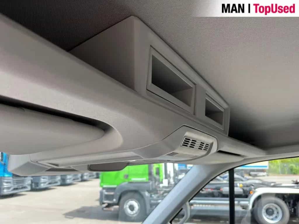 MAN TGE 3.180 4X2F SB Klima/Kugelkopfkupplung 01/2022-photo-21