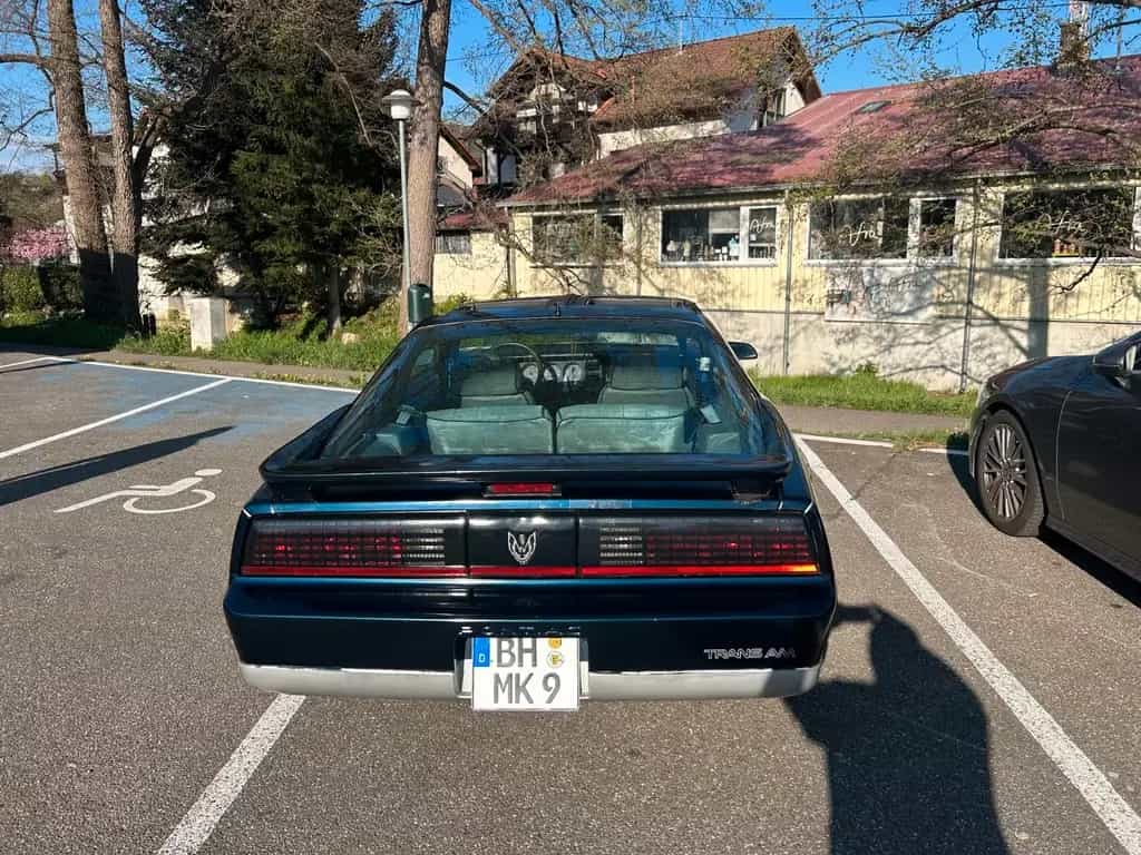 Pontiac Trans Am 05/1987-photo-2