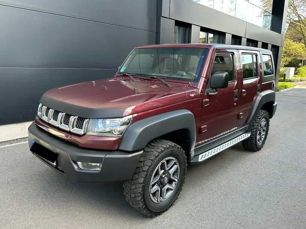 BAIC BJ40 2.3 Lang 4X4 Automatik Leder Kamera AHK 01/2019-photo-1
