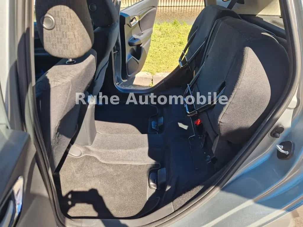 Honda Jazz 1.3 i-VTEC Klima/Tempomat/LED/AHK/Sitzhz 09/2016-photo-11