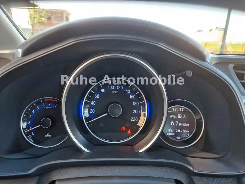 Honda Jazz 1.3 i-VTEC Klima/Tempomat/LED/AHK/Sitzhz 09/2016-photo-14