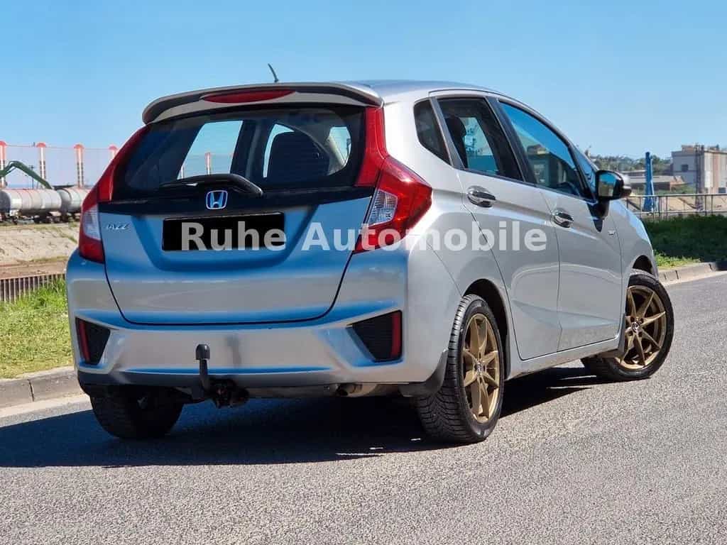 Honda Jazz 1.3 i-VTEC Klima/Tempomat/LED/AHK/Sitzhz 09/2016-photo-2