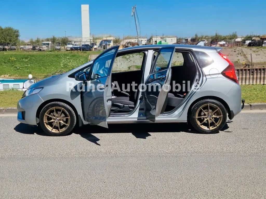 Honda Jazz 1.3 i-VTEC Klima/Tempomat/LED/AHK/Sitzhz 09/2016-photo-5