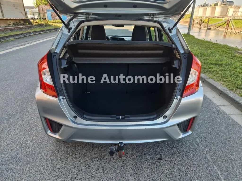Honda Jazz 1.3 i-VTEC Klima/Tempomat/LED/AHK/Sitzhz 09/2016-photo-7