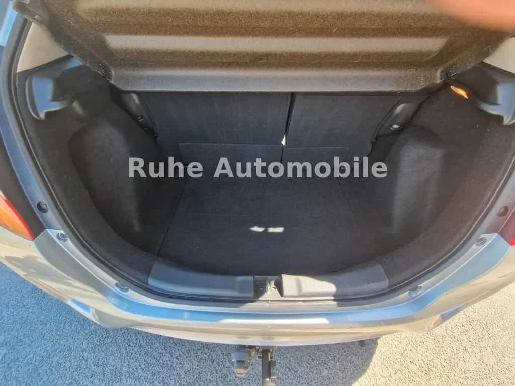 Honda Jazz 1.3 i-VTEC Klima/Tempomat/LED/AHK/Sitzhz 09/2016-photo-8
