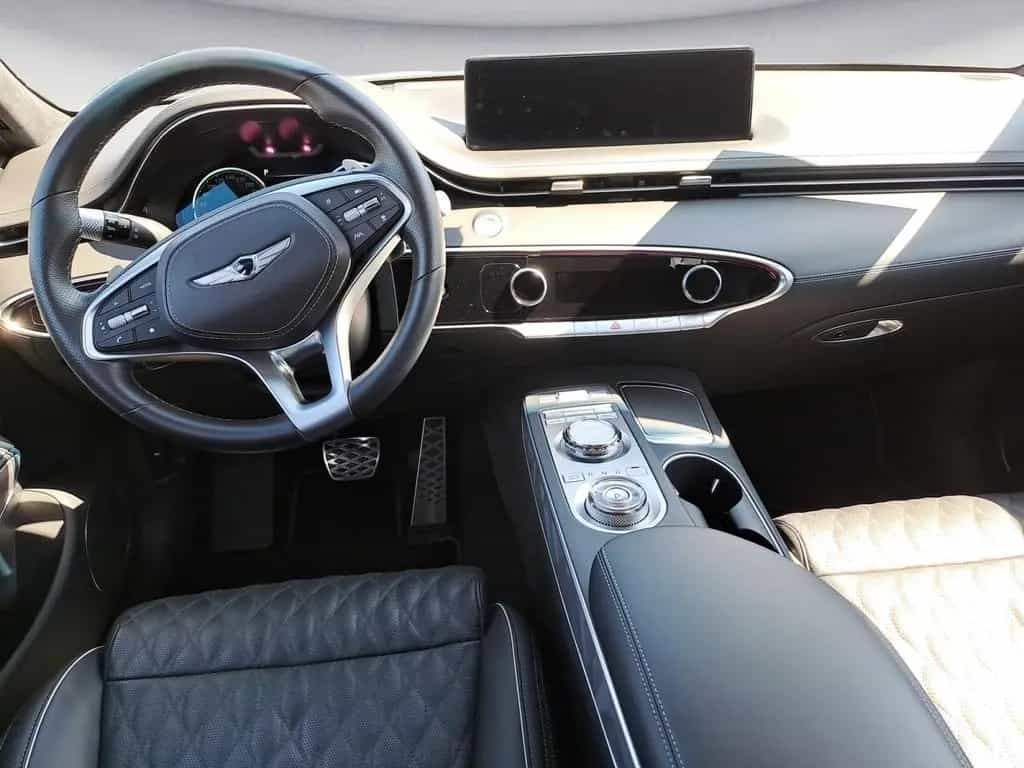 Hyundai GV70 Diesel 2.2 8AT AWD Luxury Sehr gepflegt! 05/2024-photo-10
