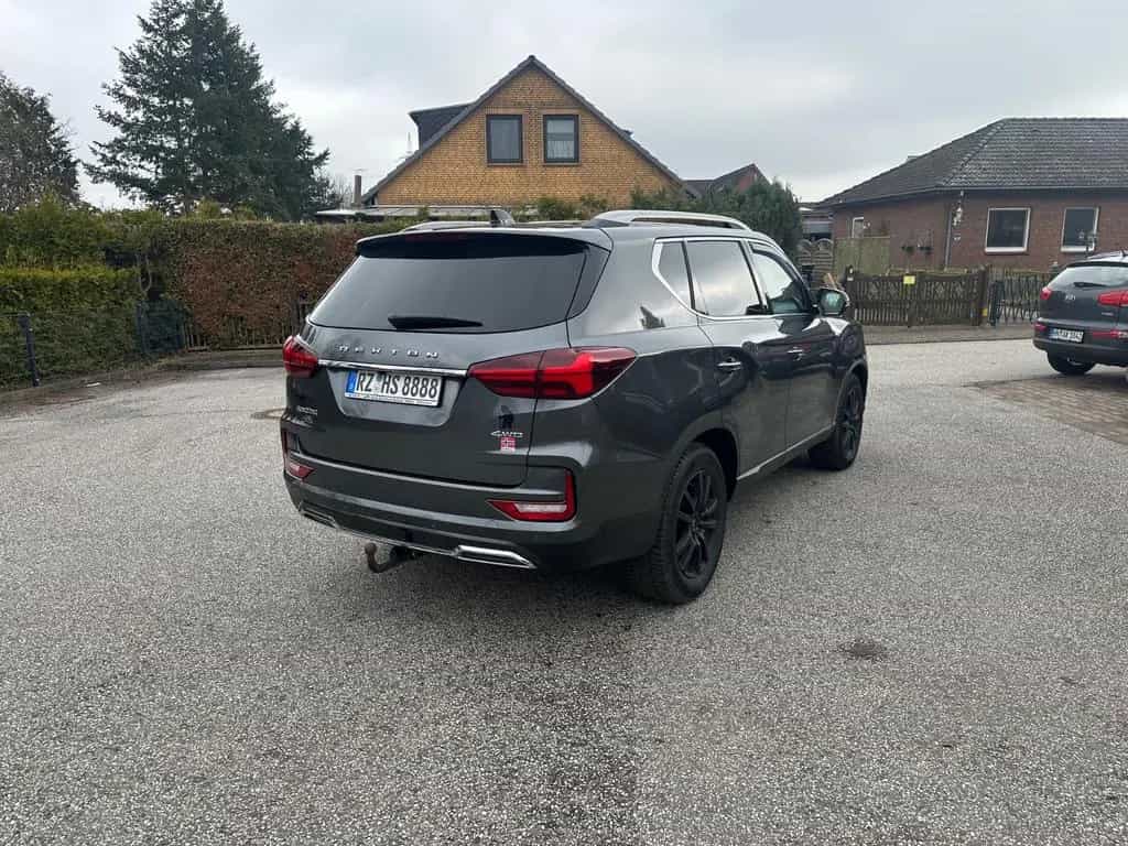 Ssangyong Rexton 2.2 Diesel e-XDi 220 Sapphire 4WD AT ... 03/2023-photo-2