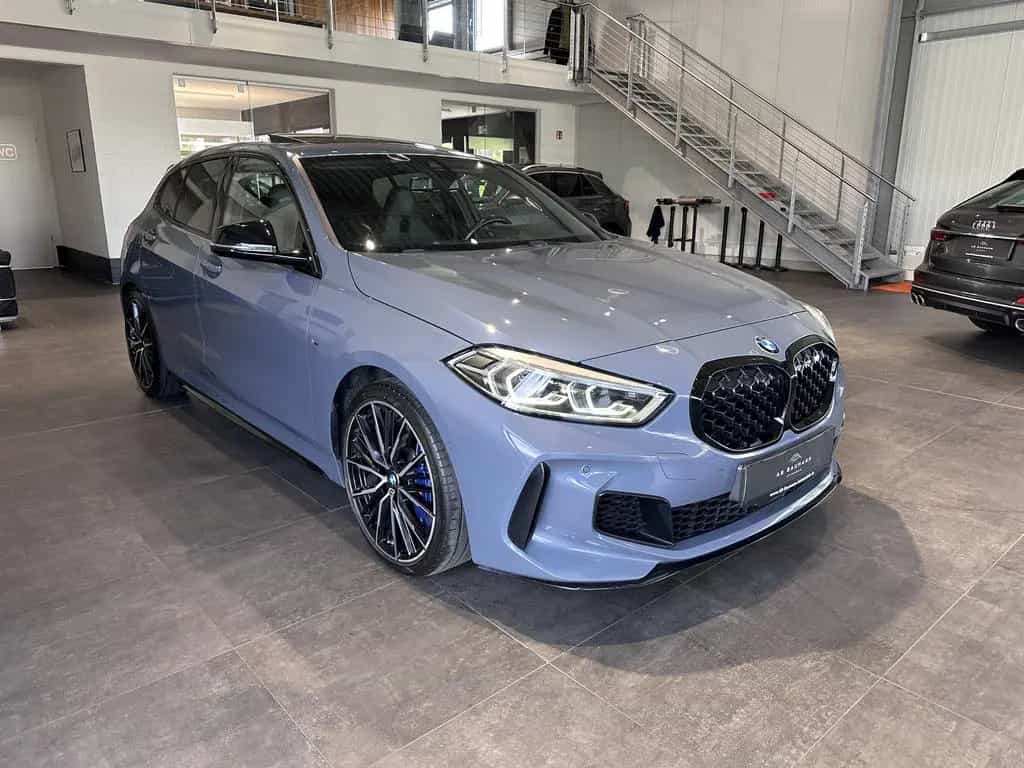BMW M135 i xDrive *PANO, SCHALE, HUD, LEDER, H&K* 12/2020-photo-18