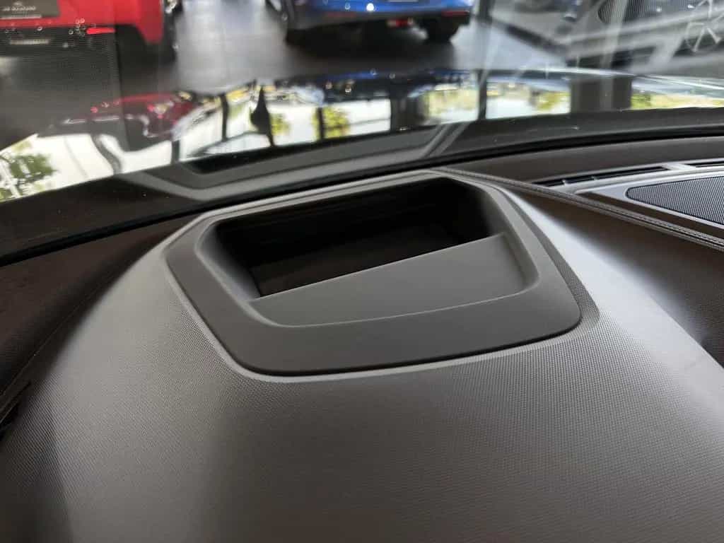 BMW M135 i xDrive *PANO, SCHALE, HUD, LEDER, H&K* 12/2020-photo-30