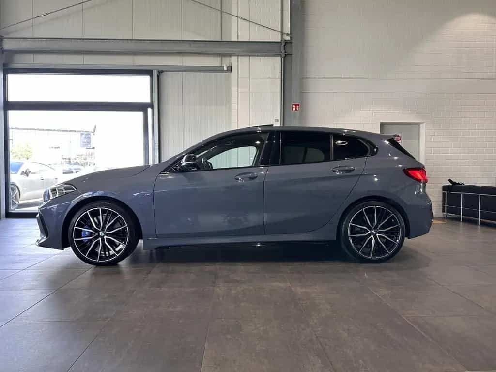BMW M135 i xDrive *PANO, SCHALE, HUD, LEDER, H&K* 12/2020-photo-8