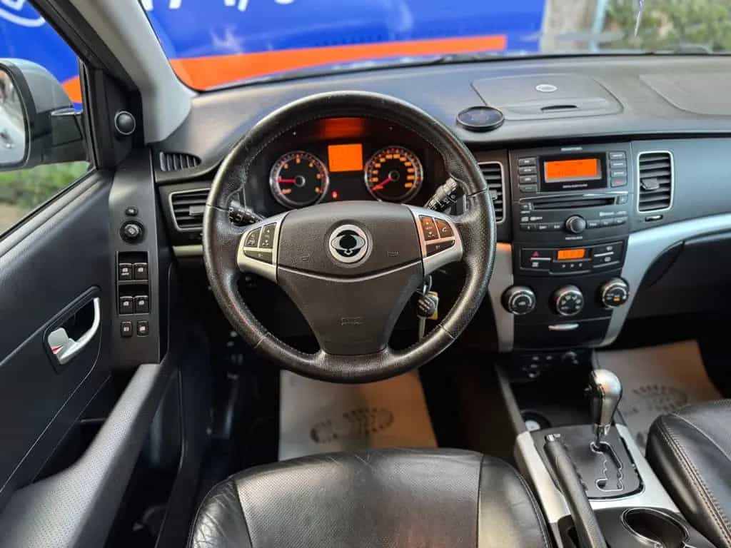 Ssangyong Korando Quartz 4x4*AUTOMATIK*LEDER*ALU*SHZ* 08/2011-photo-13