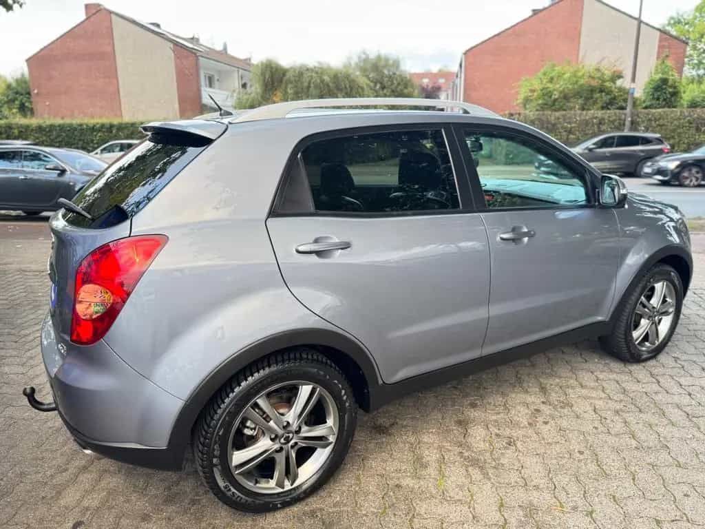 Ssangyong Korando Quartz 4x4*AUTOMATIK*LEDER*ALU*SHZ* 08/2011-photo-8
