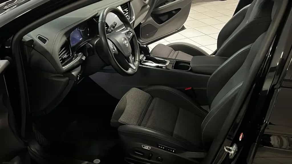 Opel Insignia B Sports Tourer Elegance TÜV&Garantie 09/2022-photo-10