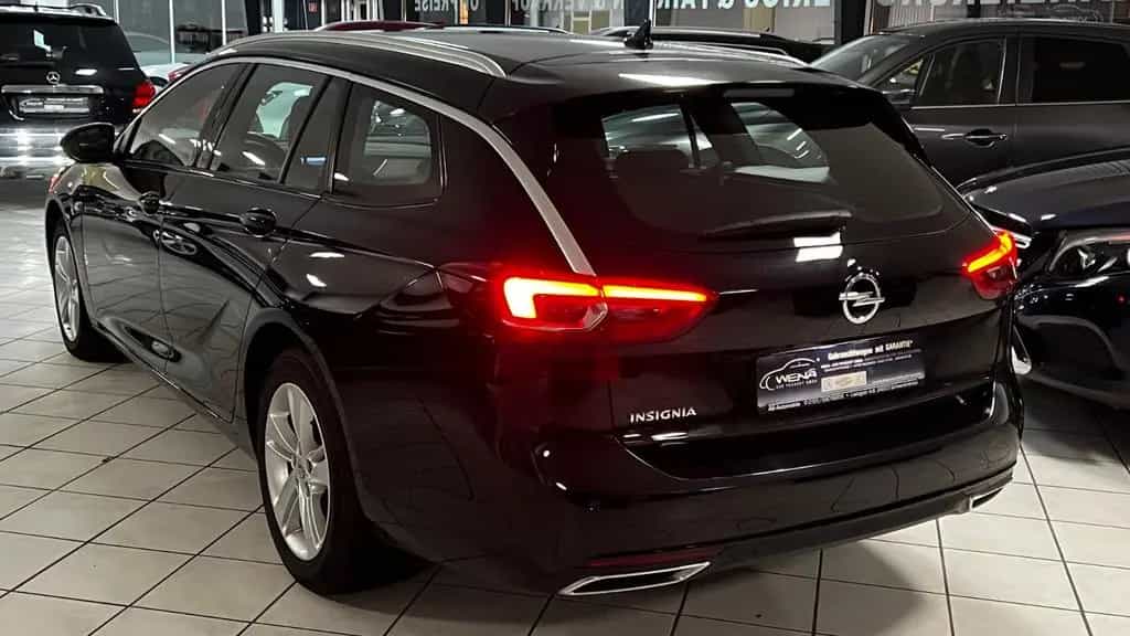 Opel Insignia B Sports Tourer Elegance TÜV&Garantie 09/2022-photo-5