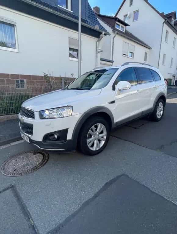 Chevrolet Captiva 2.2TD LT+ Auto AWD 7-Sitzer LT+ 10/2013-photo-3