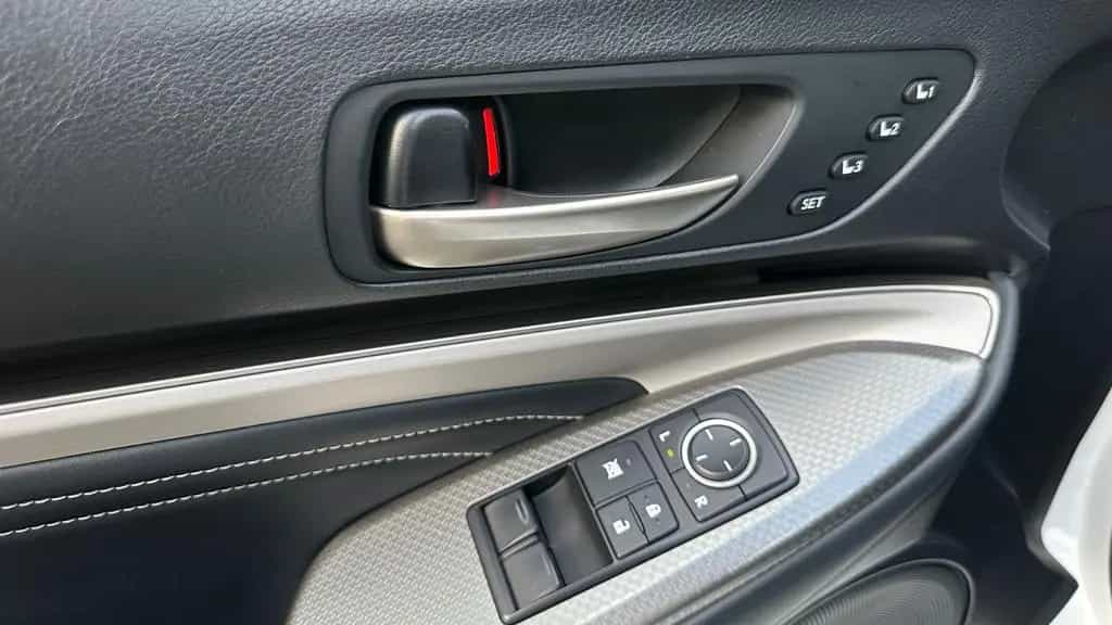 Lexus RC 350 F Sport/Leder/Kamera/R19/PDC/Schiebedach 07/2015-photo-28