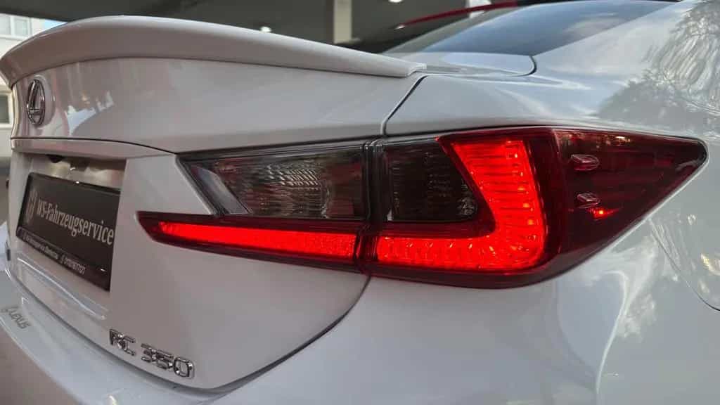 Lexus RC 350 F Sport/Leder/Kamera/R19/PDC/Schiebedach 07/2015-photo-42