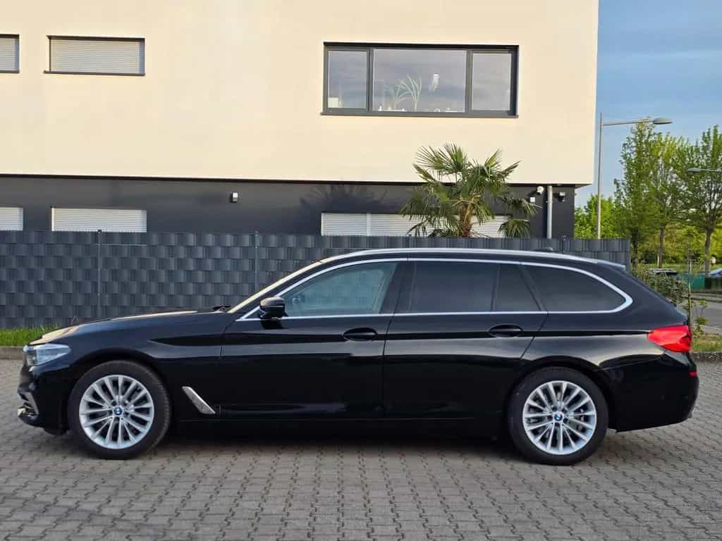 BMW 5 Series 520 d Luxury Line Massage+Memory+LiveCockpitProf 01/2020-photo-2
