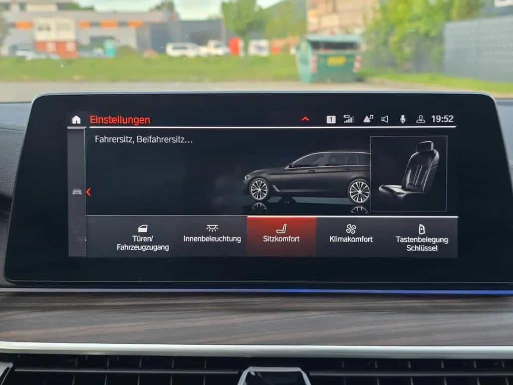 BMW 5 Series 520 d Luxury Line Massage+Memory+LiveCockpitProf 01/2020-photo-38
