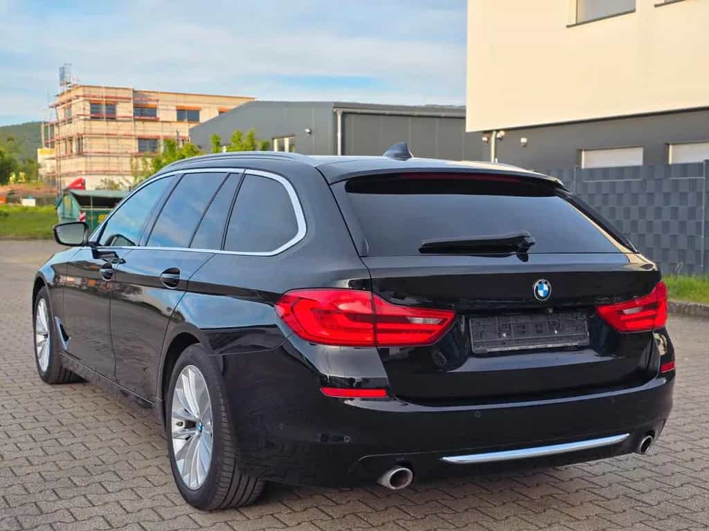 BMW 5 Series 520 d Luxury Line Massage+Memory+LiveCockpitProf 01/2020-photo-4