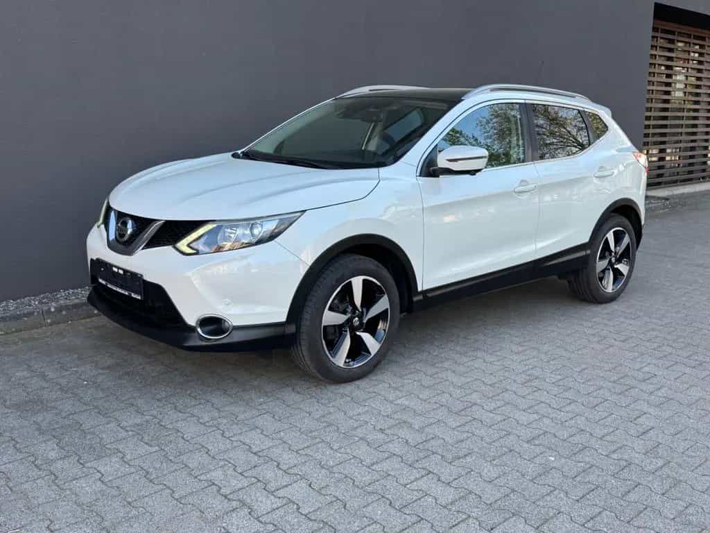 Nissan Qashqai N-Connecta Pano Navi Kamera 03/2016-photo-0