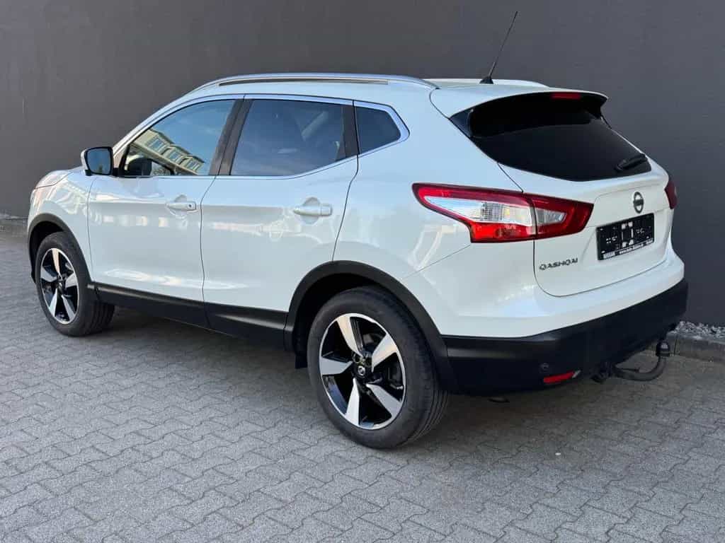 Nissan Qashqai N-Connecta Pano Navi Kamera 03/2016-photo-2