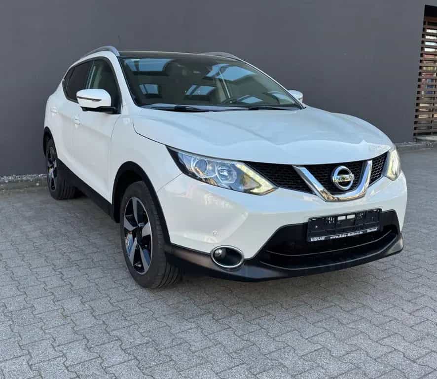Nissan Qashqai N-Connecta Pano Navi Kamera 03/2016-photo-3