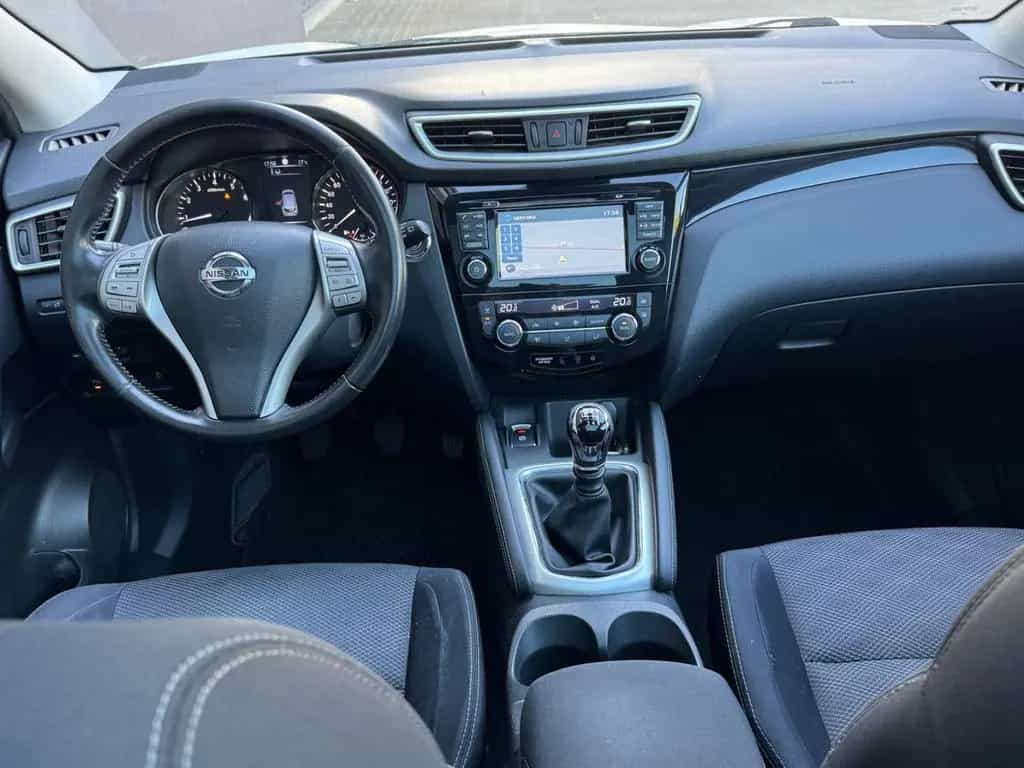 Nissan Qashqai N-Connecta Pano Navi Kamera 03/2016-photo-9