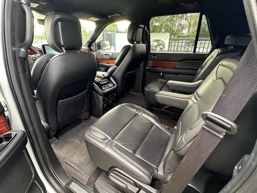 Lincoln Navigator 3.5 V6 7-Sitzer 10/2020-photo-19