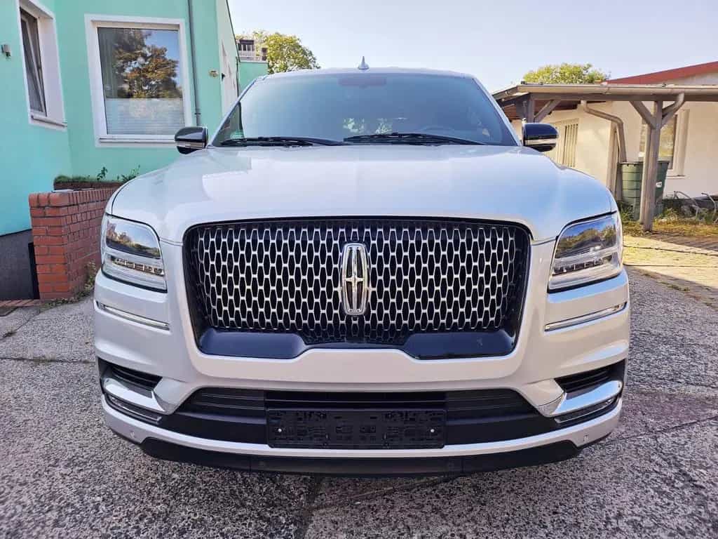 Lincoln Navigator 3.5 V6 7-Sitzer 10/2020-photo-2