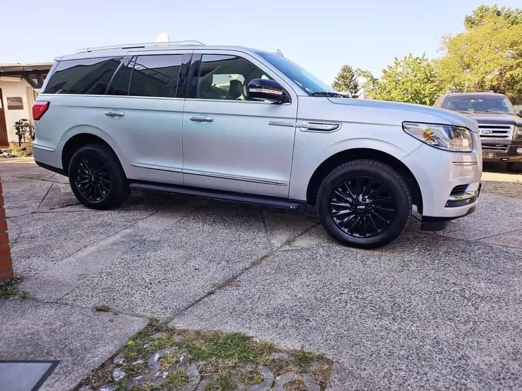 Lincoln Navigator 3.5 V6 7-Sitzer 10/2020-photo-8
