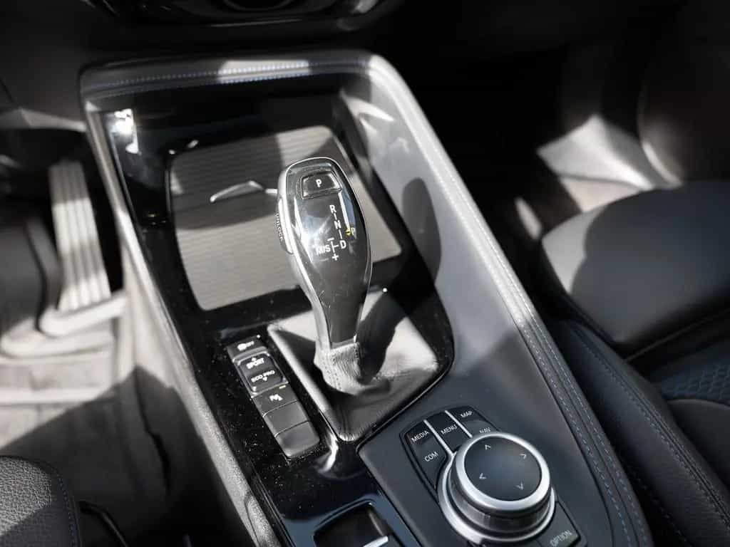 BMW X2 sDrive 20i M-Sport X PANO AHK HUD LED W-LAN 06/2020-photo-21