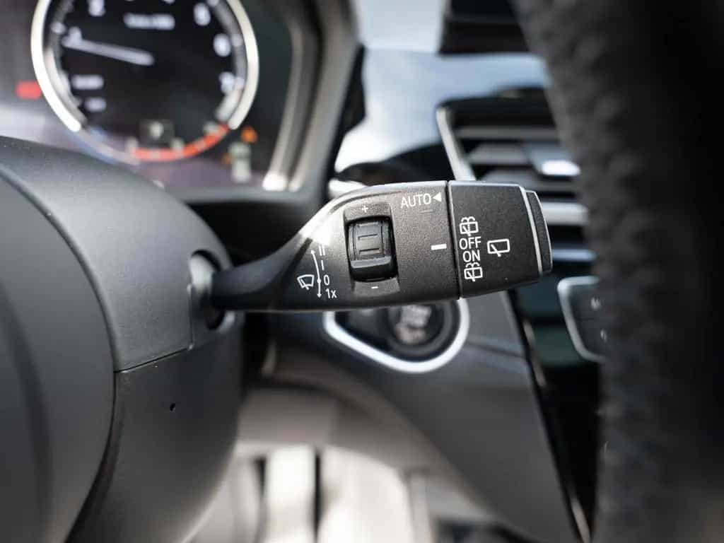 BMW X2 sDrive 20i M-Sport X PANO AHK HUD LED W-LAN 06/2020-photo-24