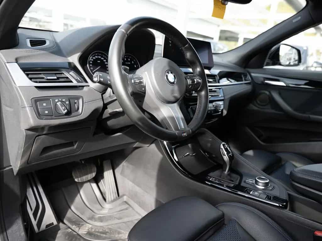 BMW X2 sDrive 20i M-Sport X PANO AHK HUD LED W-LAN 06/2020-photo-27