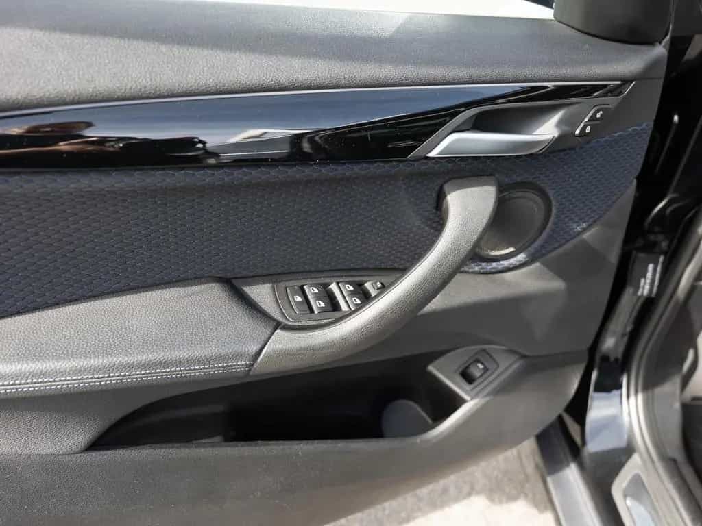 BMW X2 sDrive 20i M-Sport X PANO AHK HUD LED W-LAN 06/2020-photo-29